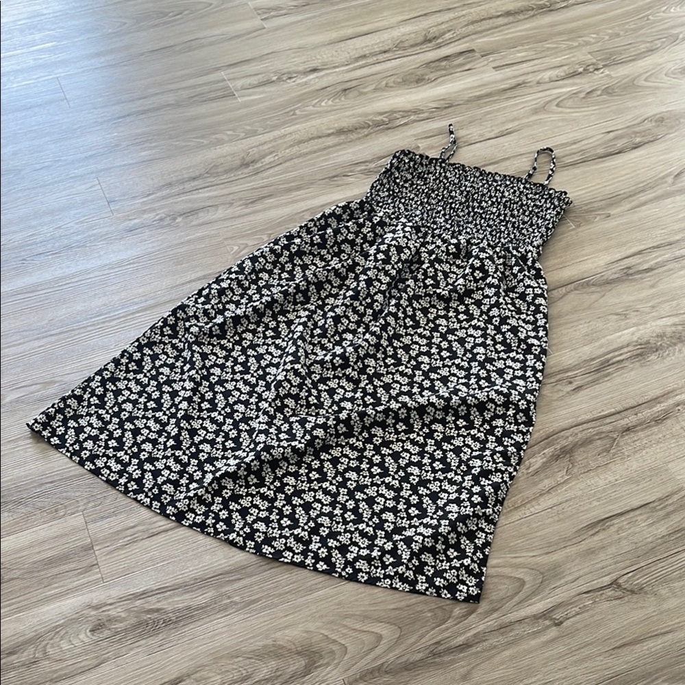 SHEIN Curve 1XL Floral Black and White Dress